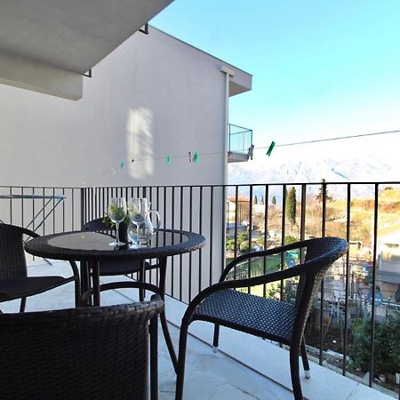 2Bd New Dobrota Apt With Bay Views Kotor Luaran gambar